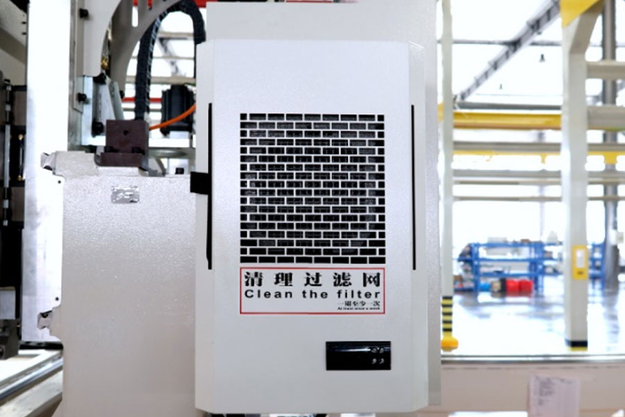 Industrial refrigeration system